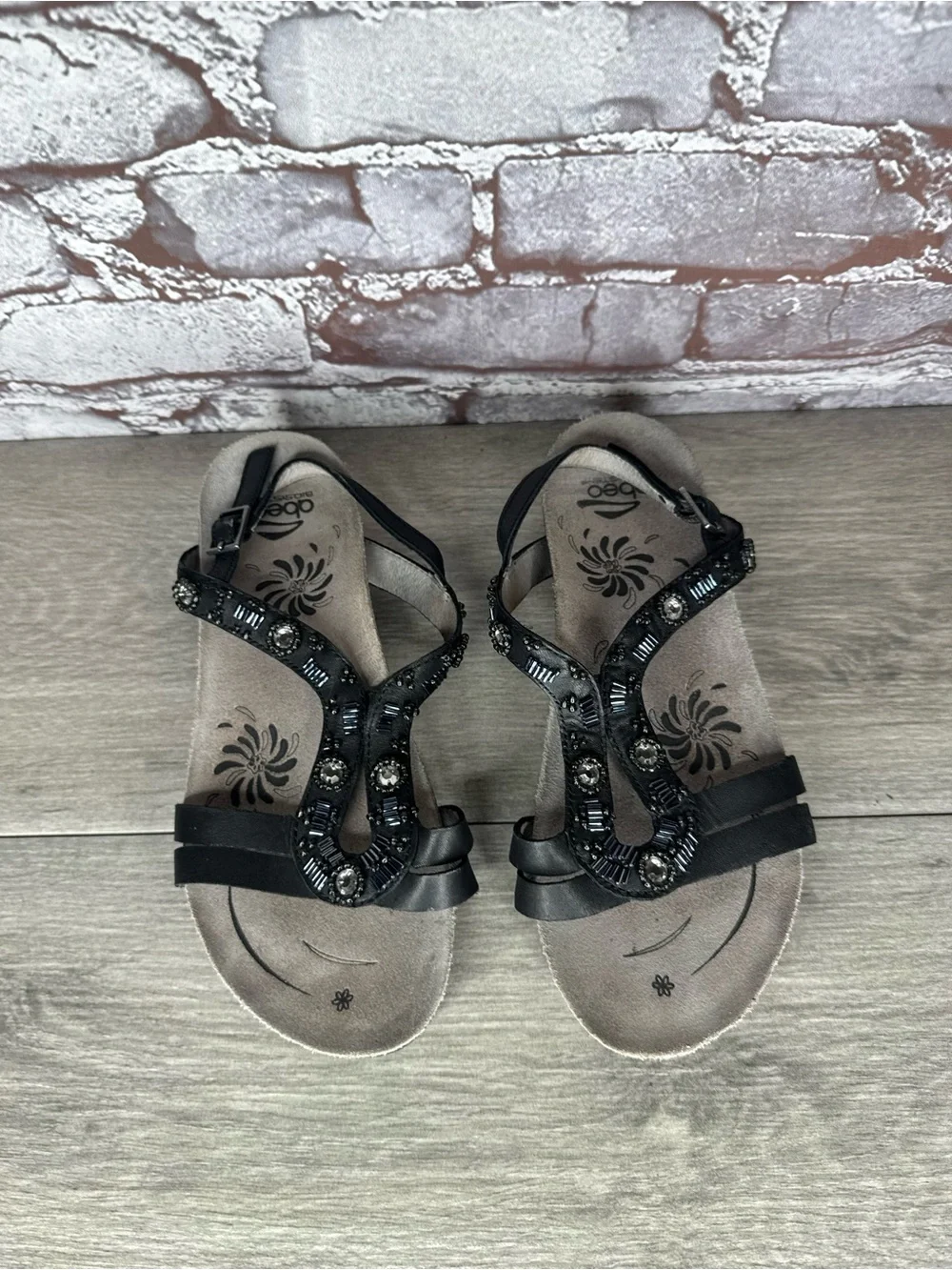 Abeo Neutral Black Leather Cheri Beaded Orthotic Comfort Buckle Sandals Women 7N